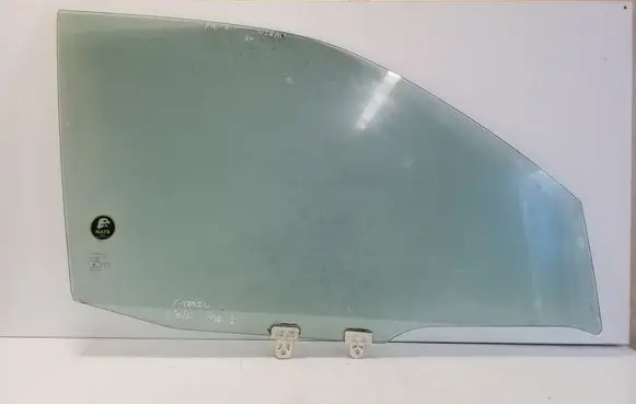 Nissan X-Trail T30 Front door window glass four-door 43R00018