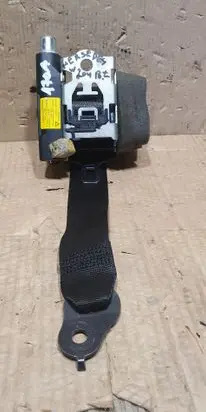 Mercedes-Benz C W204 Rear seatbelt 33060586D