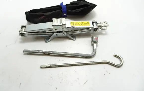 Honda Civic IX Lift Jack