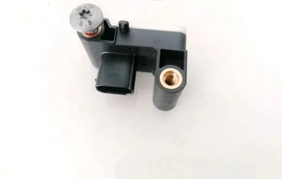 BMW 1 E81 E87 Airbag deployment crash/impact sensor 6911003 657720610