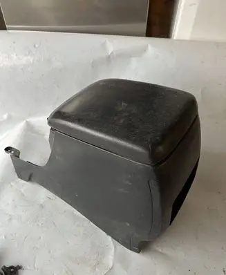 Toyota Land Cruiser (J120) Armrest 5891760050 589176005