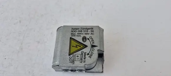 Audi A6 S6 C6 4F Headlight ballast module Xenon 5DD00831950