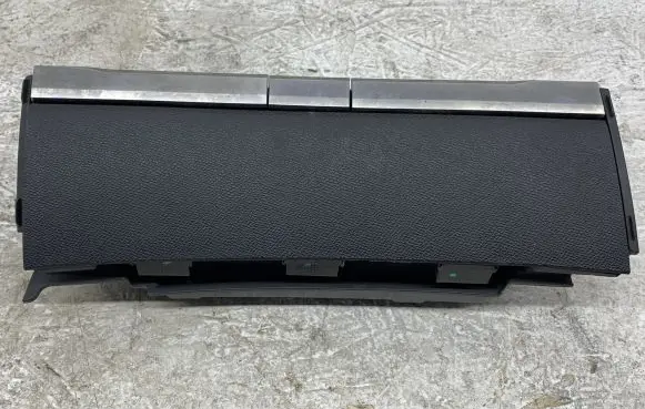 Opel Astra L Ashtray (front) 9841163880