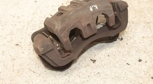 Mitsubishi Outlander Front brake caliper