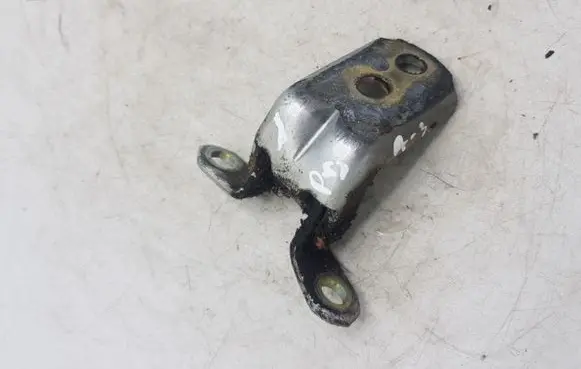 Nissan X-Trail T30 Front door upper hinge NOCODE