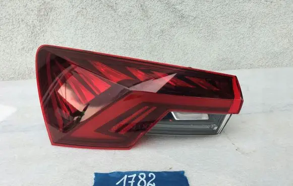 Skoda Octavia Mk4 Rear/tail lights