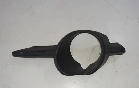 Chrysler Grand Voyager V Front fog light trim/grill 05113234
