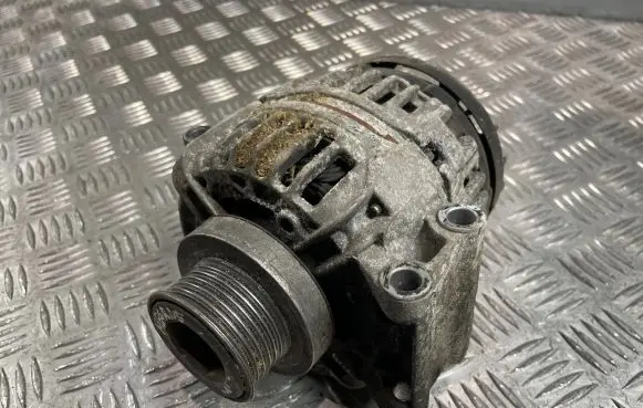 Renault Megane I Generator/alternator 7700434899 0124325031 0124325021