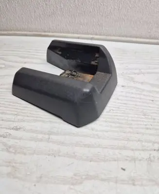 Volvo V70 Front passenger seat rail trim 30675581 E0181