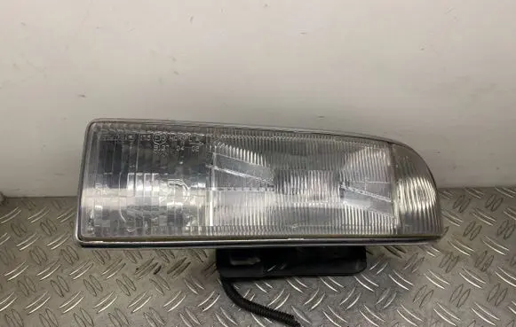 Chevrolet Blazer Headlight/headlamp 16524627
