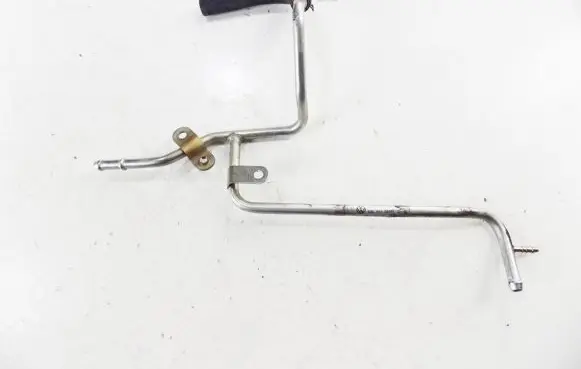 Volkswagen Caddy Fuel return line/hose 03l201360r