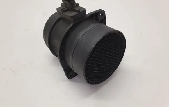 Volkswagen Jetta VI Mass air flow meter 0281002956 03L906461A
