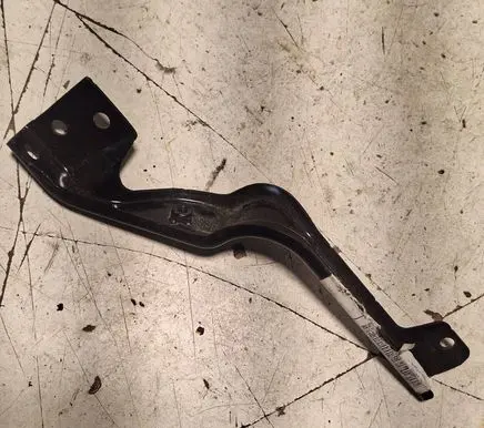 Radiator support slam panel bracket