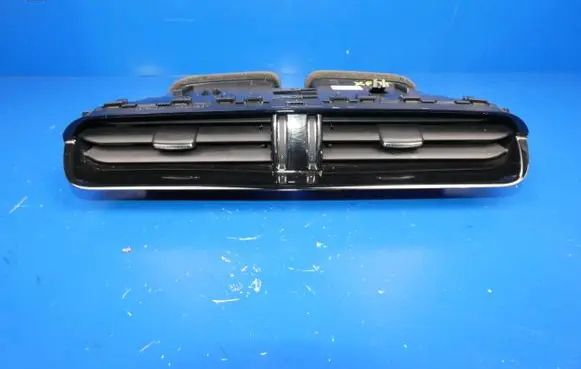 Jaguar XF X260 Dash center air vent grill GX63014L21AC 26092017 09754