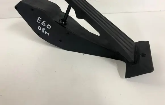 BMW 5 E60 E61 Accelerator throttle pedal 6772645