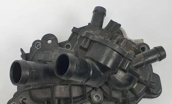 Volkswagen Up Water pump 04C121600L