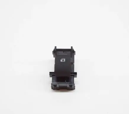 Toyota Prius (XW50) Electric window control switch 193124 1580D66