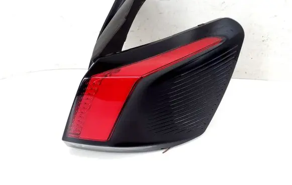 Peugeot 3008 II Rear/tail lights 9810477080