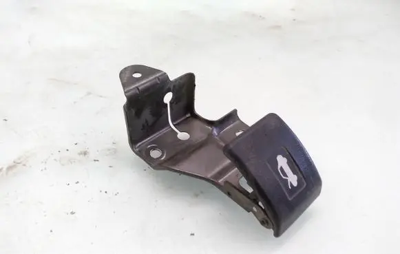 Nissan X-Trail T30 Engine bonnet (hood) release handle