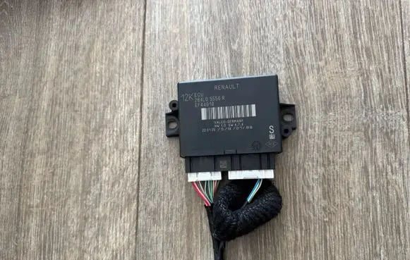 Renault Megane E-Tech Parking PDC control unit/module 284L05550R