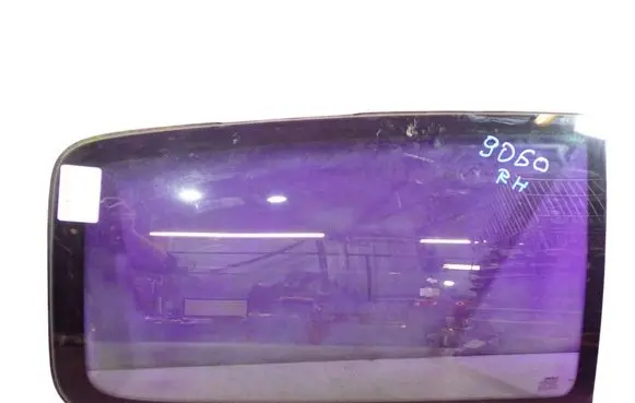 Renault Clio II Rear side window