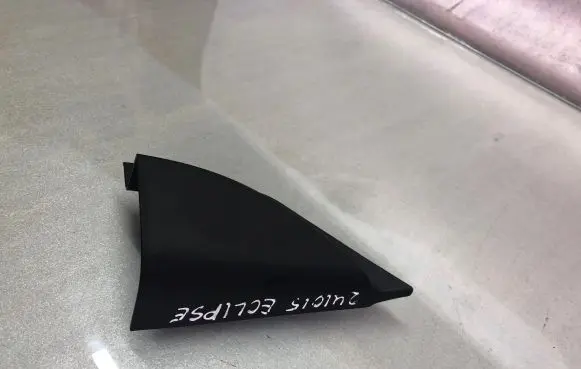 Mitsubishi Eclipse Cross Other front door trim element