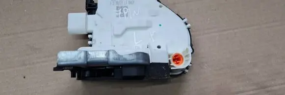 Audi Q5 SQ5 Front door lock 8X1837015E