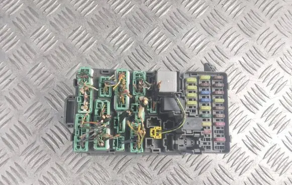 Honda CR-V Fuse module 3820AS9AG030 093839150206