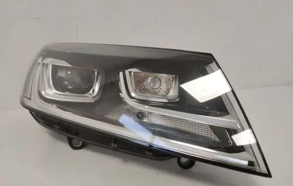 Volkswagen Touareg II Headlight/headlamp 7P1941034A
