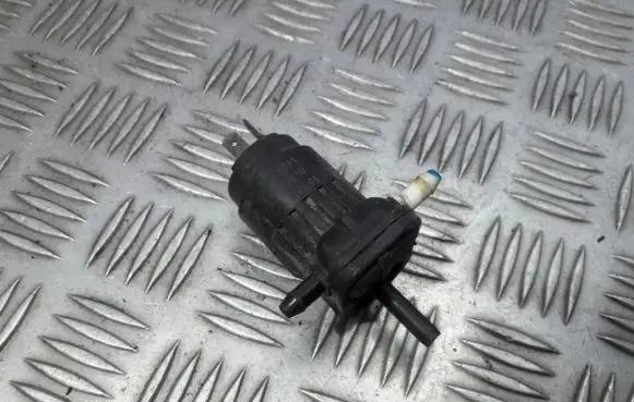 Alfa Romeo 147 Windscreen/windshield washer pump d1841 010293