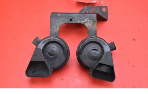 Audi A6 Allroad C5 Horn signal 024148