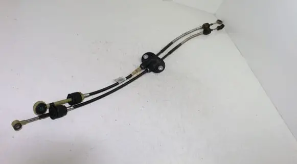 Ford C-MAX II Gear shift cable linkage AV6R7E395GB