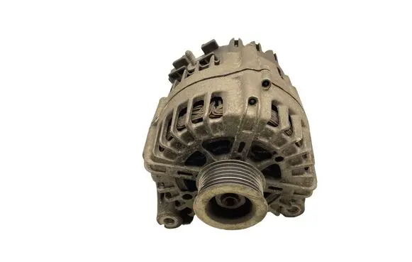 BMW 5 E60 E61 Generator/alternator 7802261