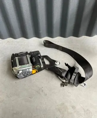Mercedes-Benz E W238 Front seatbelt 634419300A R213RZ60708