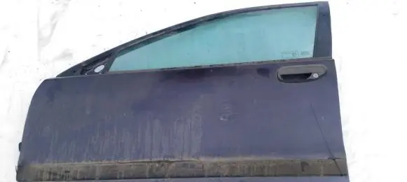 Volvo S40, V40 Front door melyna