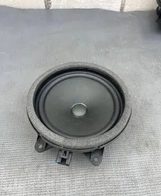 Volvo XC90 Rear door speaker 31350425