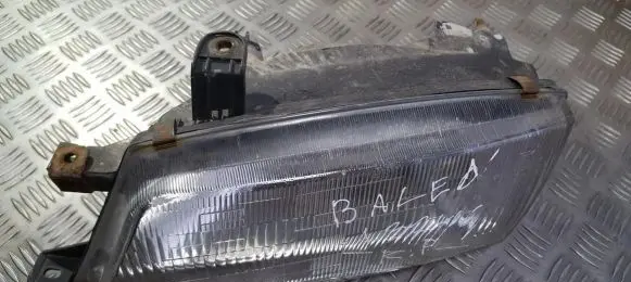 Suzuki Baleno EG Headlight/headlamp 082181113 08-218-1113