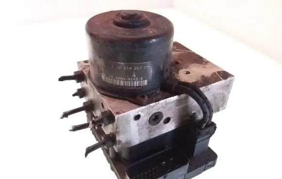 Audi A3 S3 8L ABS Pump 1J0614217C