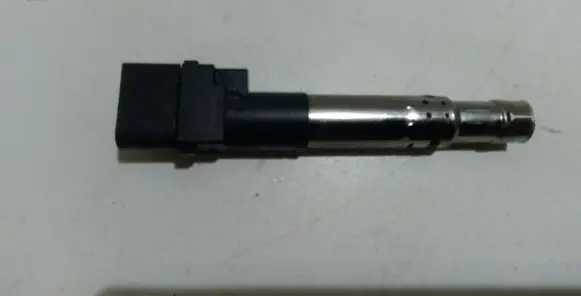 Volkswagen Touareg I High voltage ignition coil 022905715A 78412002