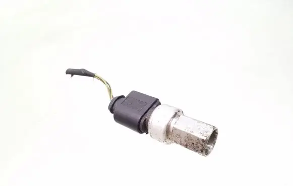 Volkswagen Tiguan Air conditioning (A/C) pressure sensor 1K0959126A