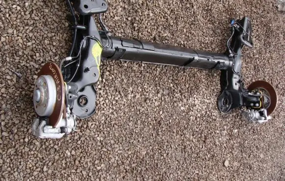 Peugeot 2008 I Rear axle beam with reductor 