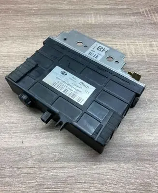 Audi 100 S4 C4 Gearbox control unit/module 5DG00696216 097927731