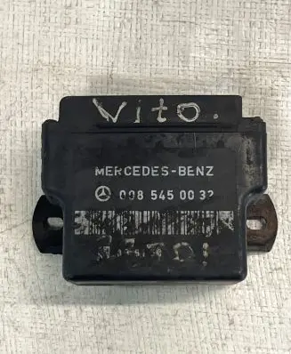 Mercedes-Benz Vito Viano W638 Glow plug pre-heat relay 0085450032 399130