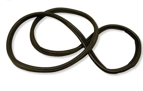 Ford Fiesta Trunk rubber seal (body) 