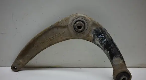 Citroen C4 I Picasso Front lower control arm/wishbone 566793