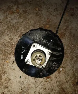 Ford Galaxy Brake booster