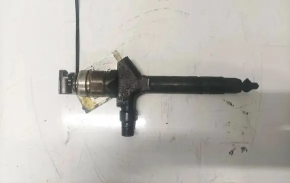 Mazda 3 I Fuel injector DENSO