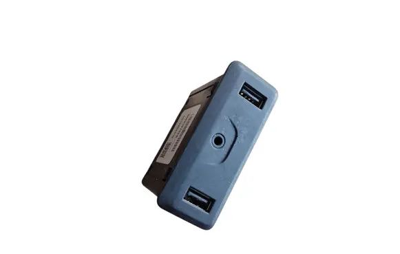 Renault Kadjar USB socket connector 280239732R