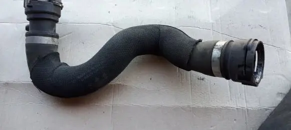 Audi A4 S4 B8 8K Engine coolant pipe/hose 8K0121055B