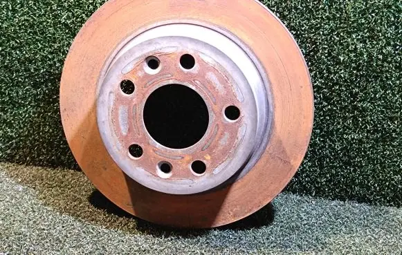 Mercedes-Benz Citan II Rear brake disc 985R